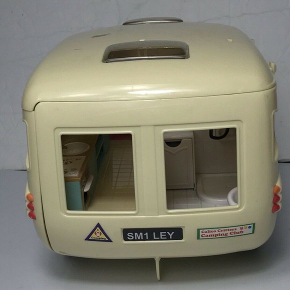 Calico Critters Caravan Family Camper 2018 Cream Green Model #CC2134 - Picture 6 of 14